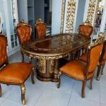 Meja-makan-kayu-jati-ukir-sumber